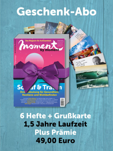 moment by moment Geschenk-Abo. 6 Hefte + Grußkarte, 1,5 Jahre Laufzeit, Plus Prämie, 49 €